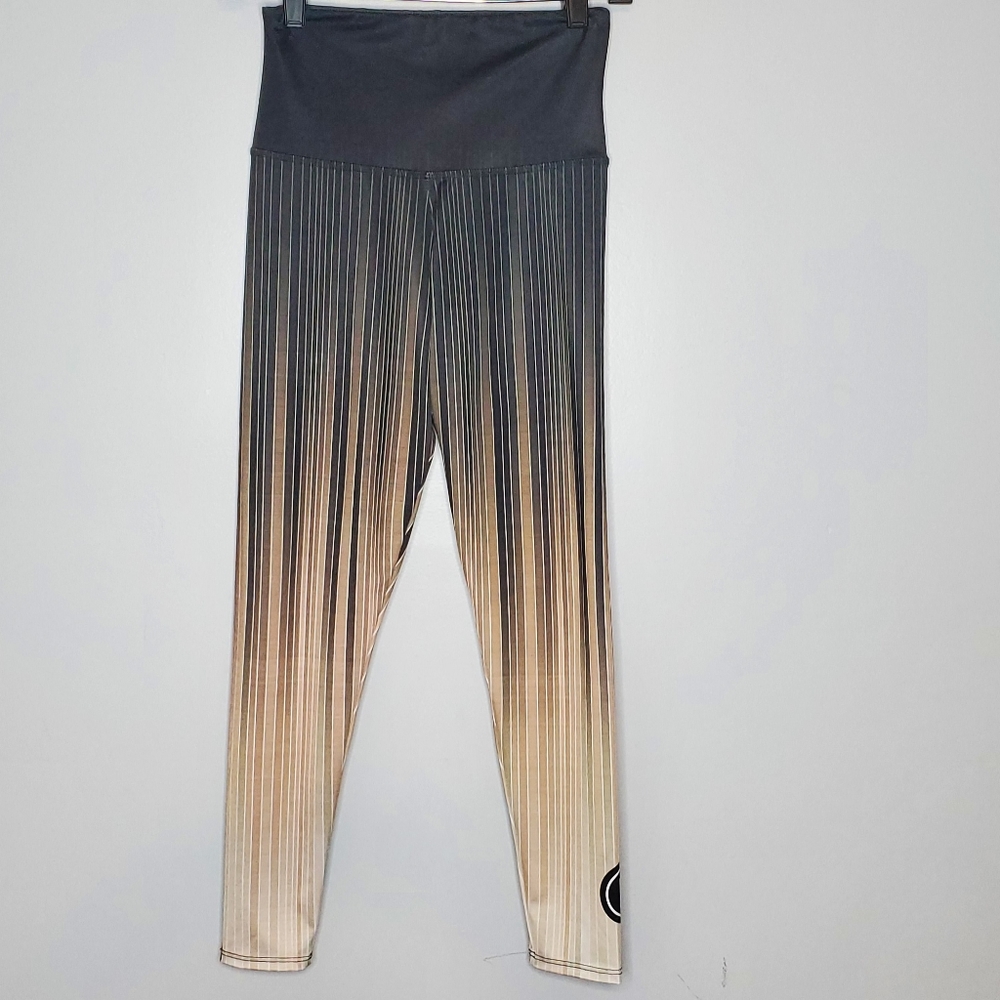 Onzie flow pure barre leggings ombre black gold tan white size small medium